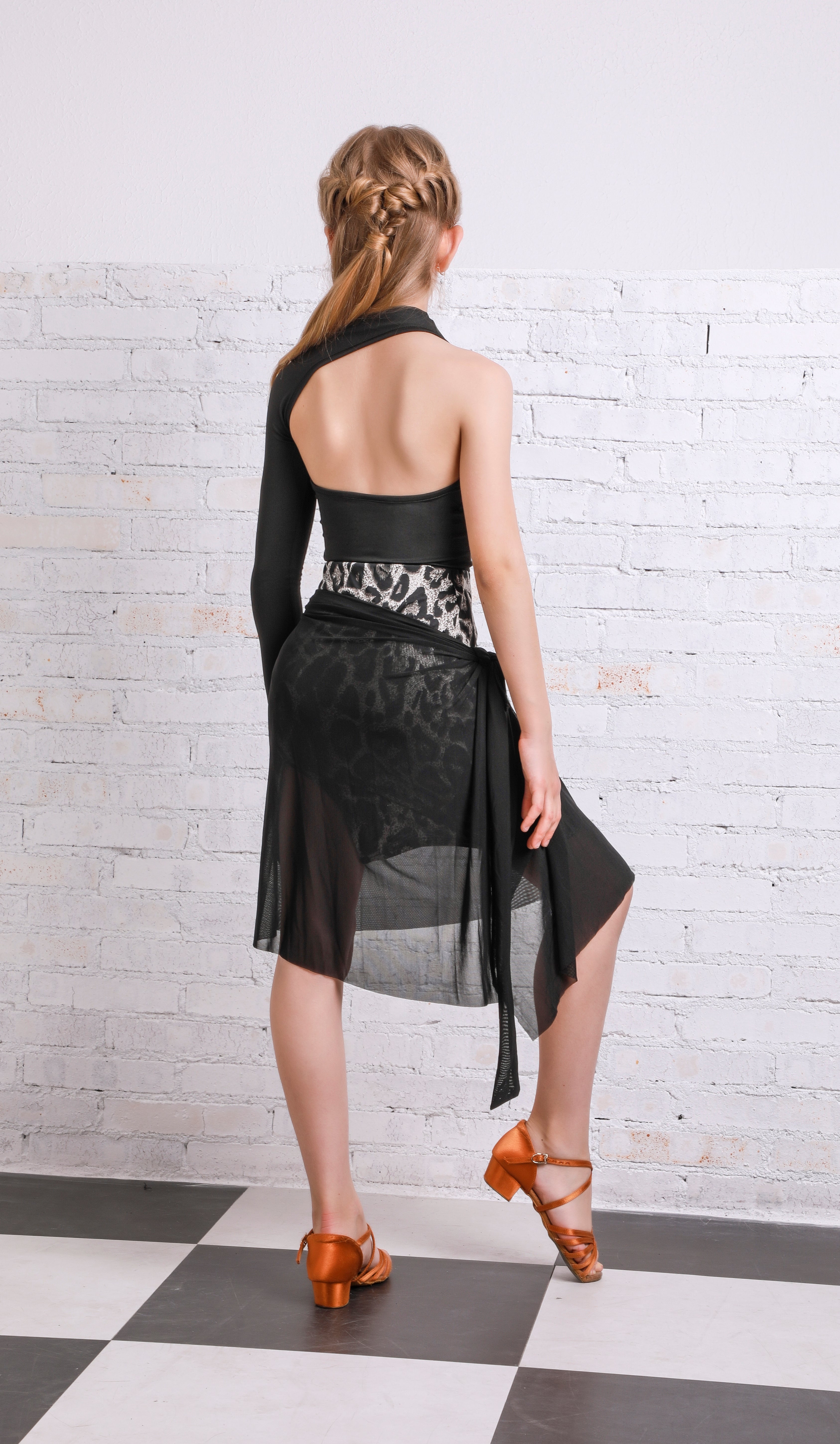 Dancing In The Wind skirt #8136